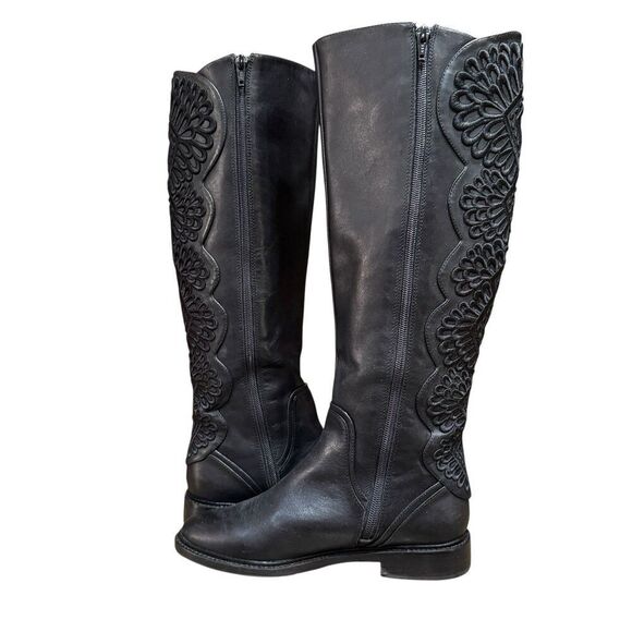GIANNI BINI Women’s Sz 5.5 M Knee High Leather Boots Beautifully Embroidered - Picture 2 of 6